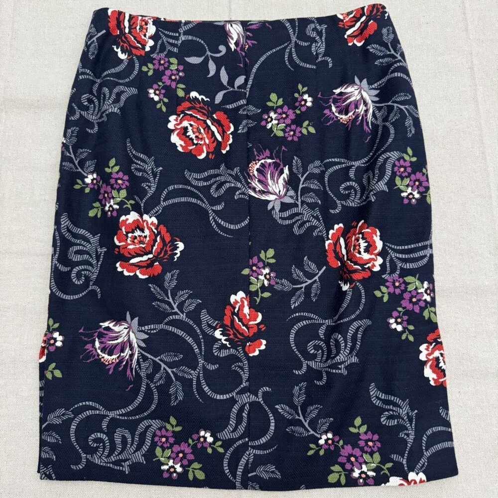 LOFT Floral Pencil Skirt Women’s Size 6 Blue Red Zip Back Vent - Picture 2 of 8